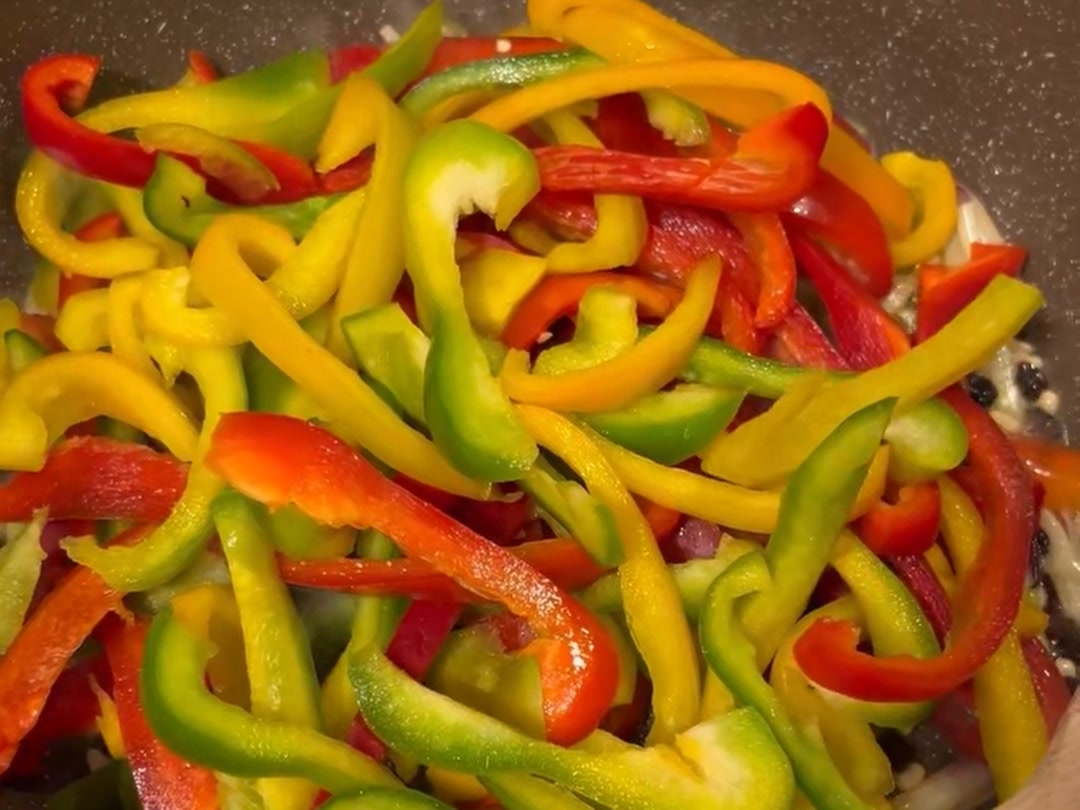 Peperoni con mollica tostata