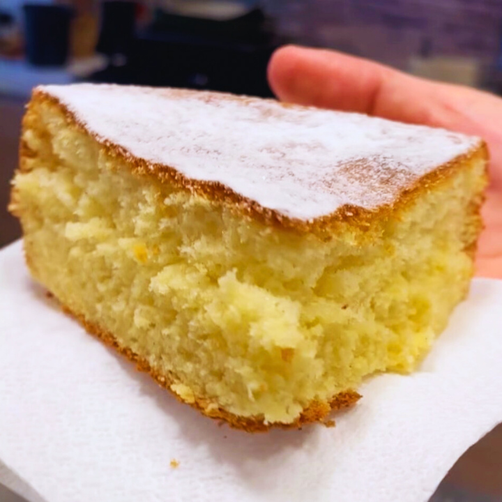 Pan di spagna