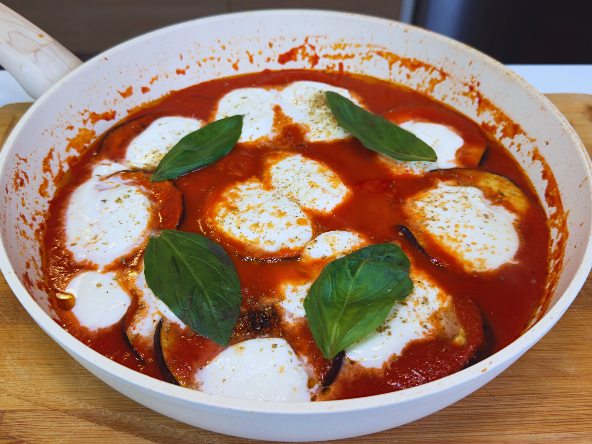 Melanzane alla pizzaiola