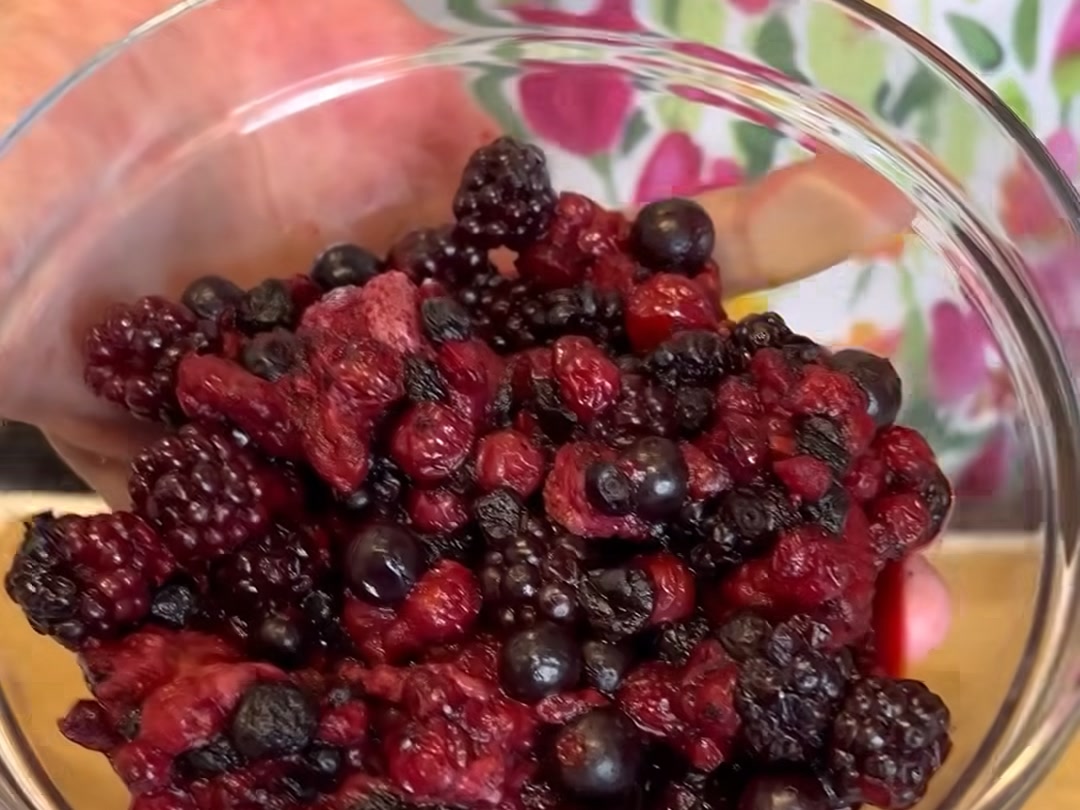 Crostata ai frutti di bosco e mascarpone