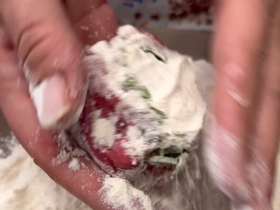 Rollè di carne ripieno in padella
