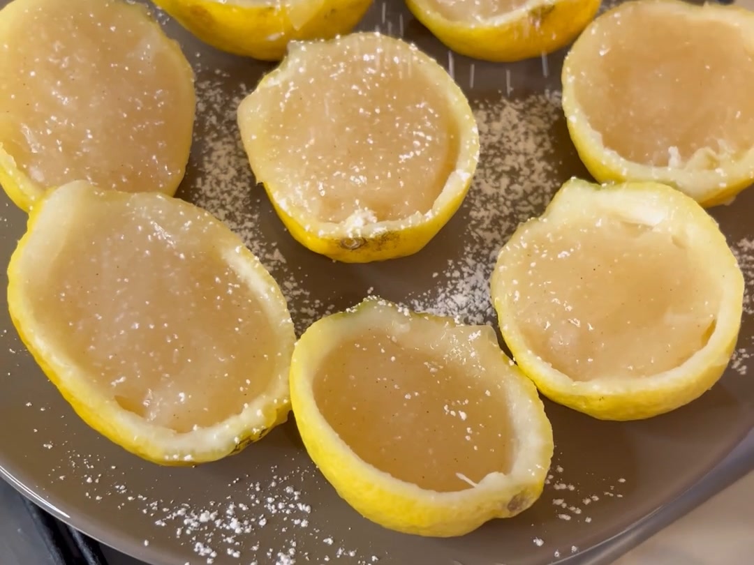 Barchette di limone con crema al limone