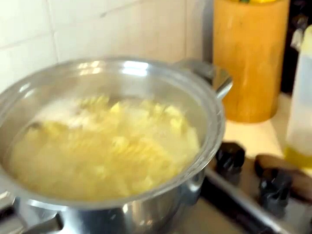 Pasta col pesto alla siciliana