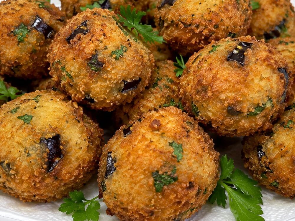 Polpette di melanzane ripiene